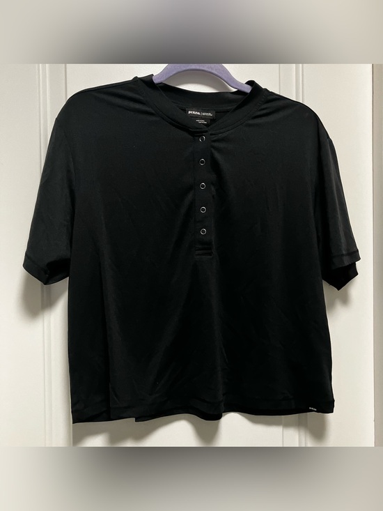 Prana Tops - prAna Women's Size S Black Short Sleeve Henley Snap Neck Active Top Stretch Crop